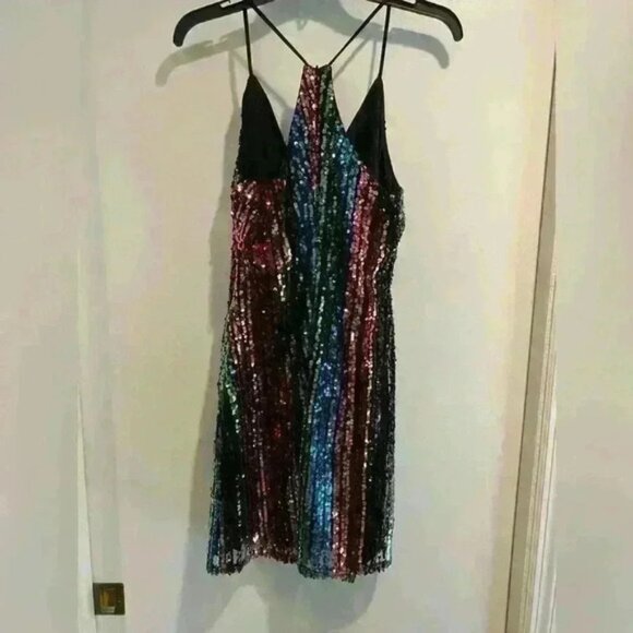 Venus Sequin V-Neck Dress - Picture 4 of 4